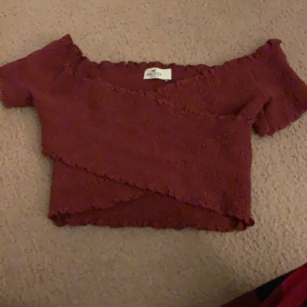 Hollister, XS, Burgundy crop top